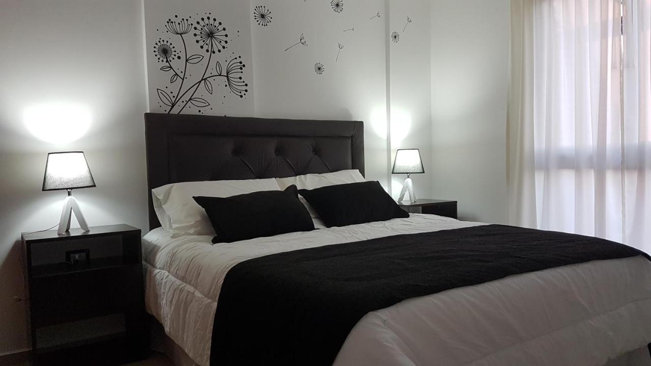 Departamento De Catagoria M&L Apartment Villa María Екстериор снимка